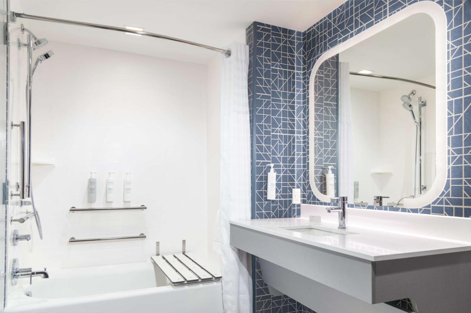 Homewood Suites By Hilton Holland Dış mekan fotoğraf